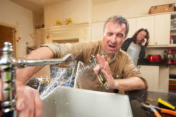 Best 24/7 water damage repair  in Madison, SD